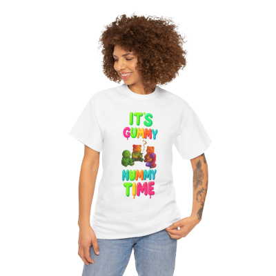 T-Shirt 031 Person 1 White.png